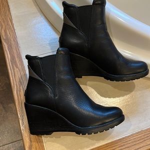 Sorel Joan of Artic slip-on size 7.5